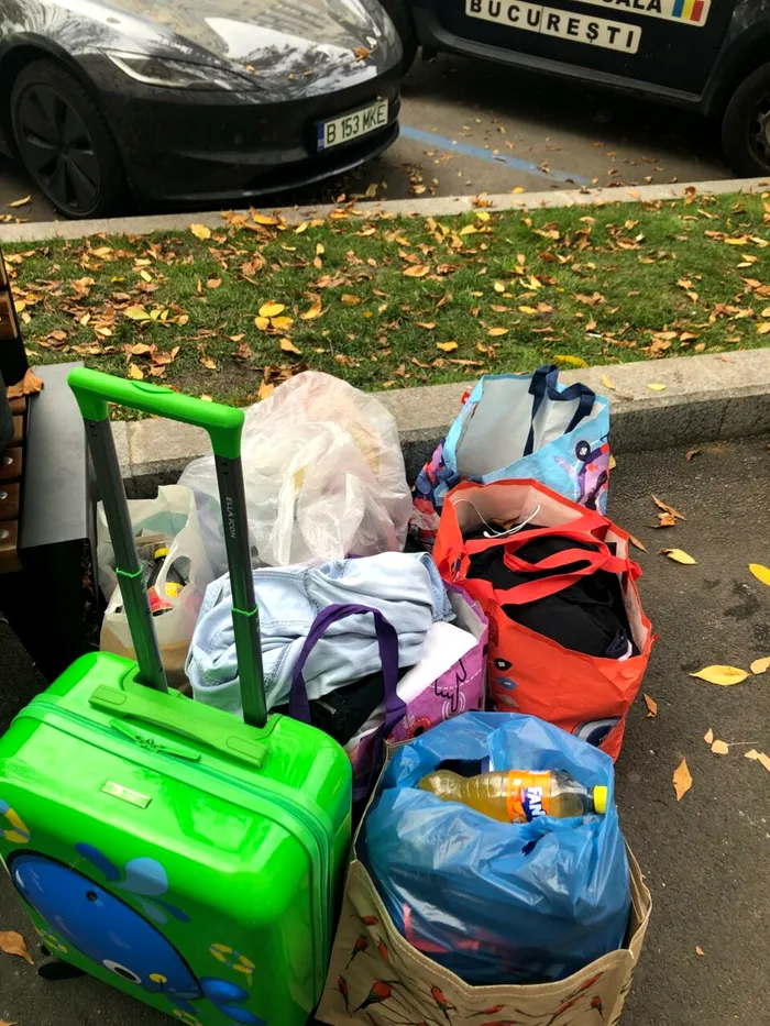 Lucrurile luate din apartament de Alexandra Stanciu