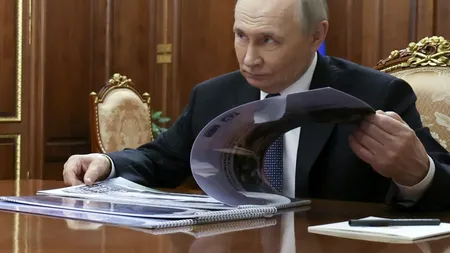 Bloomberg: Vladimir Putin testează cât se poate îndepărta Trump de EUROPA în materie de sancțiuni