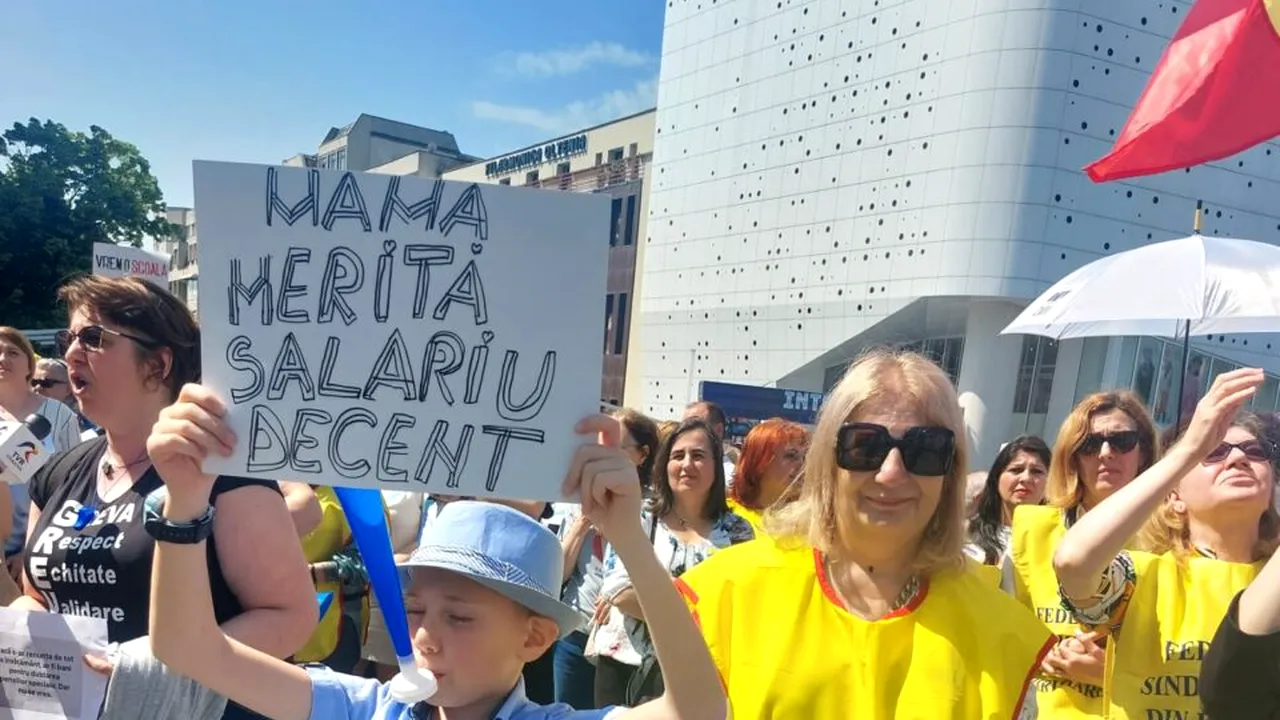 „Mizerabil!” Ce SALARIU încasează un român ca profesor în Austria versus unul din România
