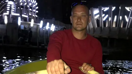 Eduard, tânărul înecat în apele Mureșului, în continuare de NEGĂSIT/ „Băiețelul nu e singur, tatăl lui va avea grijă de el acolo sus”