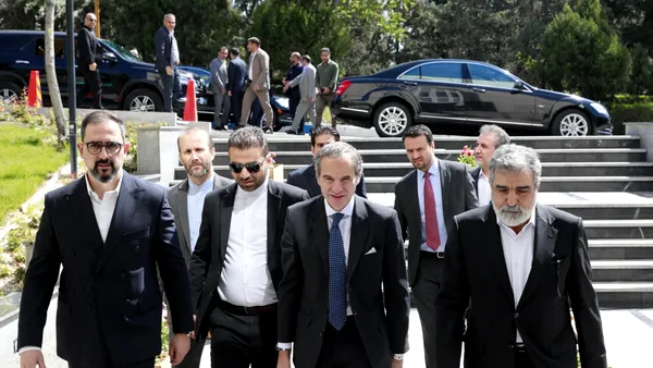 Directorul AIEA se află la Teheran și cere IMPLICAREA în negocierile dintre SUA și Iran pe tema programului atomic