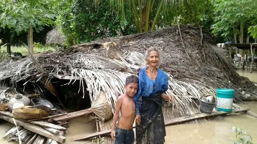 Potop în Indonezia! Cel puțin 55 de persoane au murit și alte câteva mii au fost evacuate din calea apelor (VIDEO)