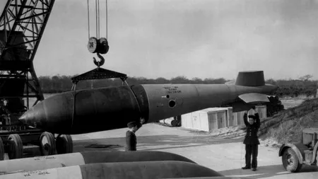 O bombă din Al Doilea Război Mondial a explodat, în timp ce geniștii încercau să o dezamorseze | VIDEO