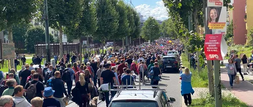 Protest de amploare la Berlin. Mii de nemți, împotriva restricțiilor impuse de autorități