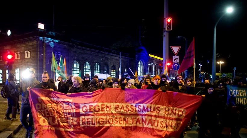 Aproximativ 10.000 de persoane au manifestat la Dresda pentru a cere înăsprirea dreptului la azil