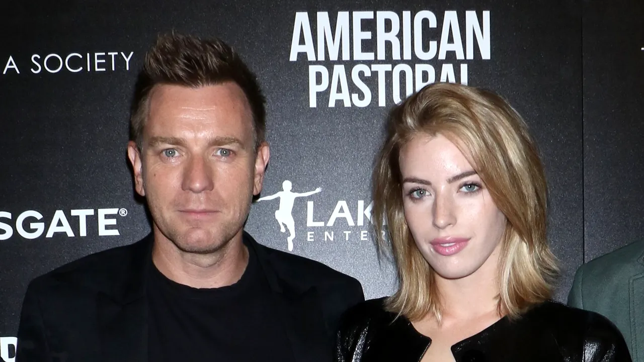 Fiica cea mare a celebrului Ewan McGregor a pozat nud pentru Playboy la doar 22 de ani. GALERIE FOTO