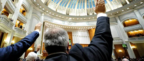 CCR decide joi pe sesizarea lui Iohannis a Legii privind statutul funcționarului public parlamentar