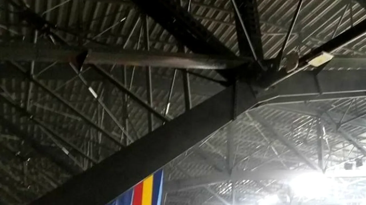 Incendiu pe stadionul Cluj Arena în timpul meciului de fotbal România - Spania