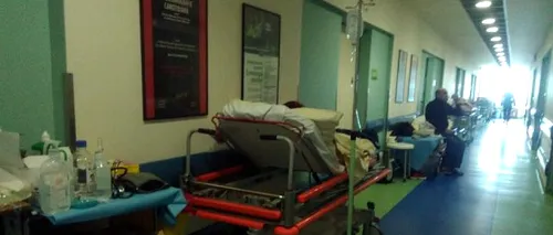 Scene scandaloase într-unul dintre cele mai mari spitale din România: Pacienți internați pe hol într-o secție a spitalului