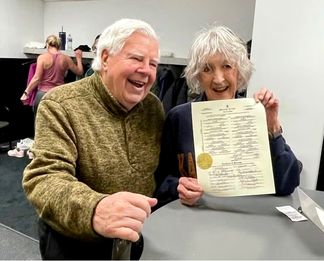 Decizia luată de un cuplu cu vârste de peste 90 de ani, care sunt de 40 de ani împreună: „Nu mai trăim în păcat” / Sursa foto: mlive.com