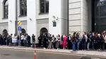 Poliția din Moscova a reținut zeci de susținători ai unui partid de opoziție exclus din alegeri. Ce i-a mobilizat pe cetățeni în fața Curții Supreme a Rusiei
