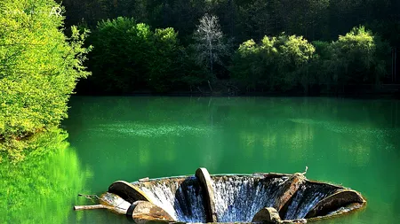 Destinații de weekend: Cele mai ciudate obiective turistice din România