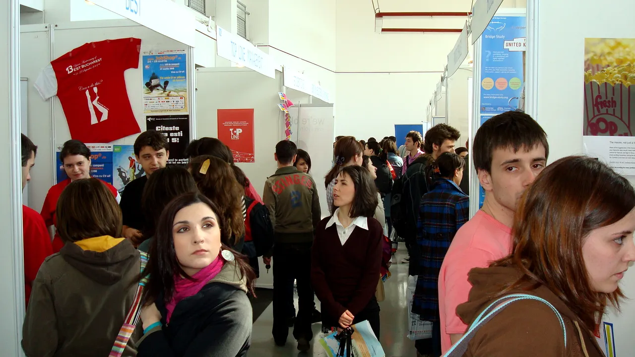 STUDIU: Cum își aleg facultatea 90% dintre viitorii studenți