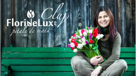 Cluj:Urs de doi metri înălțime, construit din 1.500 de fire de gerbera, la inaugurarea unei florării