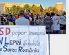 PROTEST în Piața Victoriei față de măsurile de austeritate. Susținătorii lui Călin Georgescu își strigă nemulțumirile pe acorduri de hip-hop
