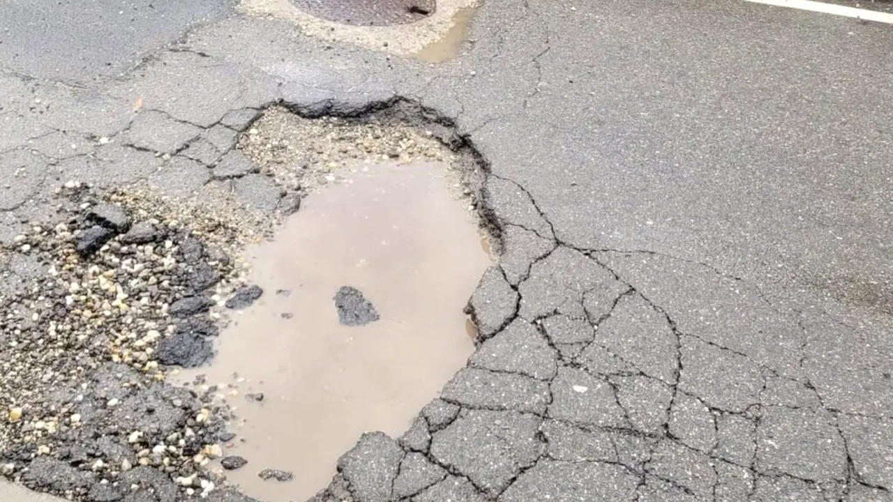 (P) Societatea Infrastructură S5 S.A. a intervenit pe strada Păușa