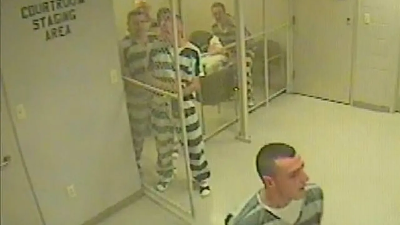 Au evadat din celula lor ca să-i salveze viața gardianului. „Totul ar fi putut lua o întorsătură nedorită