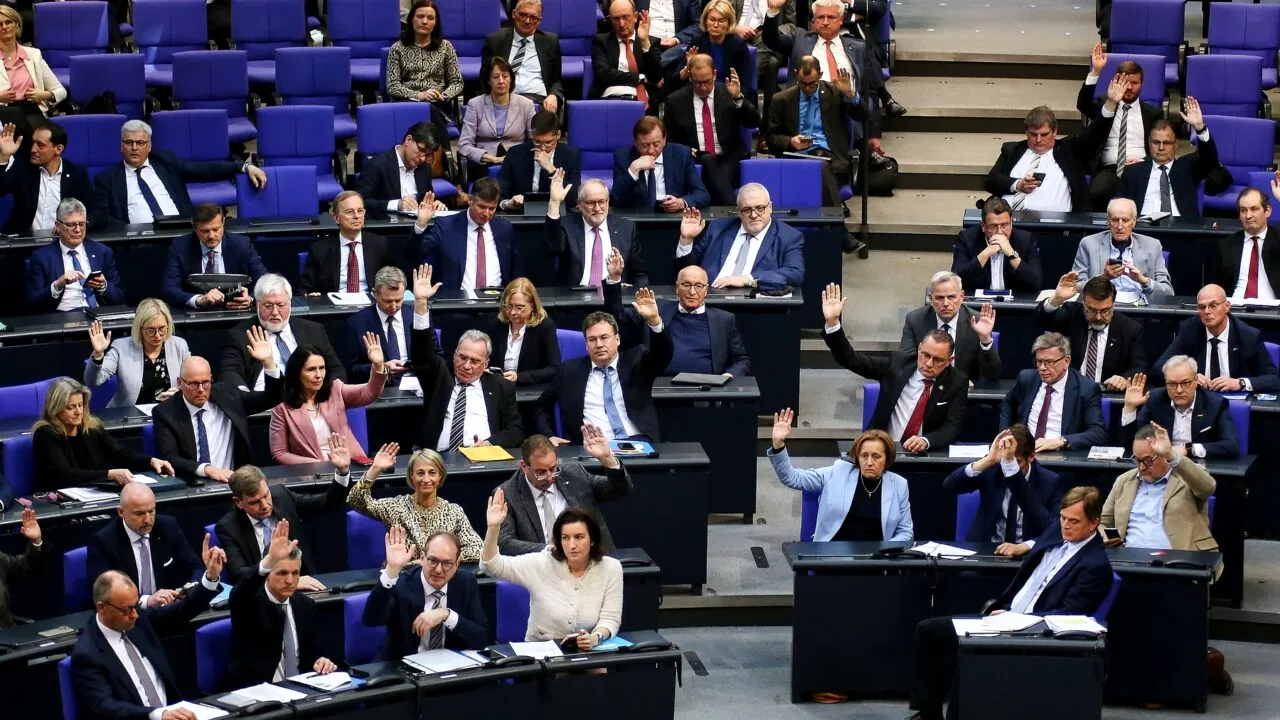 Parlamentul GERMANIEI a aprobat planul de investiții masive în apărare, infrastructură și programe ecologice