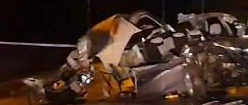 Un șofer beat a intrat cu mașina într-un ansamblu de vehicule în Alexandria. Un tânăr de 17 ani a murit - VIDEO