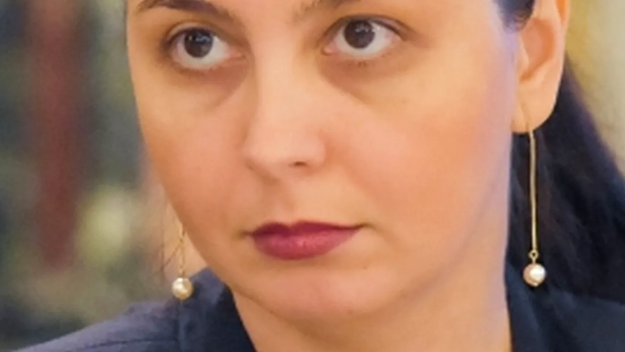 Laura Ștefan, expert anticorupție, demisie din Grupul pentru Dialog Social: „Avem păreri diferite