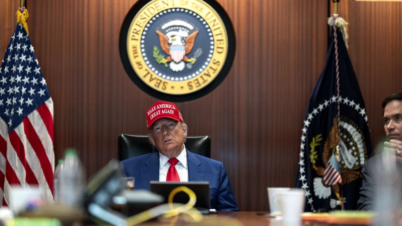 Donald Trump: „Am câștigat războaie, încă le mai câștigăm. Îi bombardăm la greu, îi ocupăm și ne retragem. Nici noi nu știm de ce facem asta”