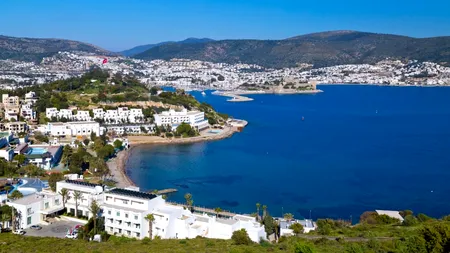 Turcia urmează să primească turiștii fără un test negativ sau pașaport de vaccin