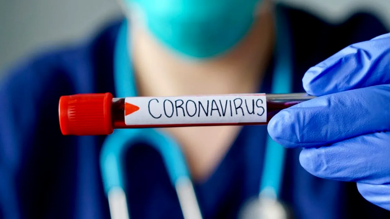 Persoanele care au avut COVID-19 nu trebuie să mai stea în carantină la sosirea în ţară