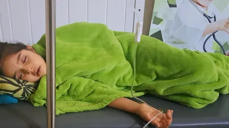 Ioana are numai 8 ani și de la 4 ani luptă cu CANCERUL / Singura șansă la viață a fetiței e un tratament inovativ care costă 3.000 de euro pe lună