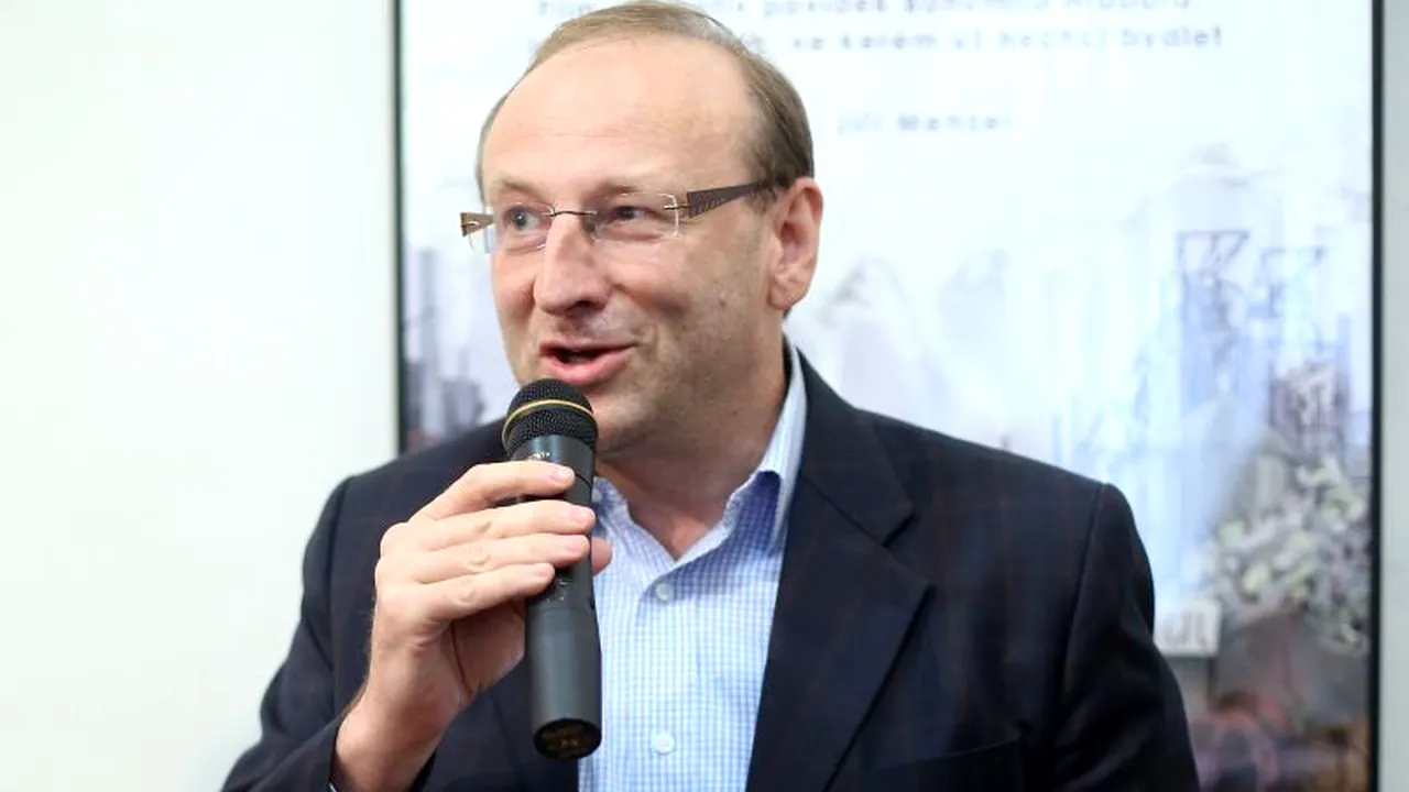 Ambasadorul Republicii Cehe în România aduce un omagiu victimelor comunismului, la Râmnicu Sărat