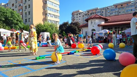 (P) S-au deschis școlile și grădinițele de vară din Sectorul 5