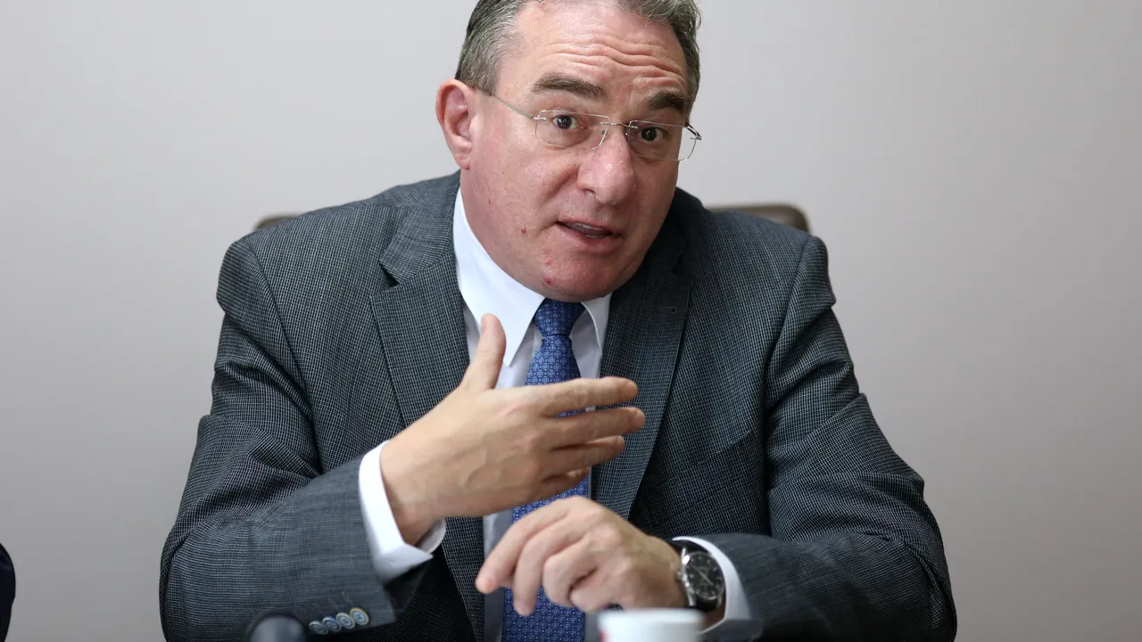 #euromania. WINKLER, eurodeputat UDMR: Munca în PE presupune adaptarea la realitățile globale, uneori VIOLENTE