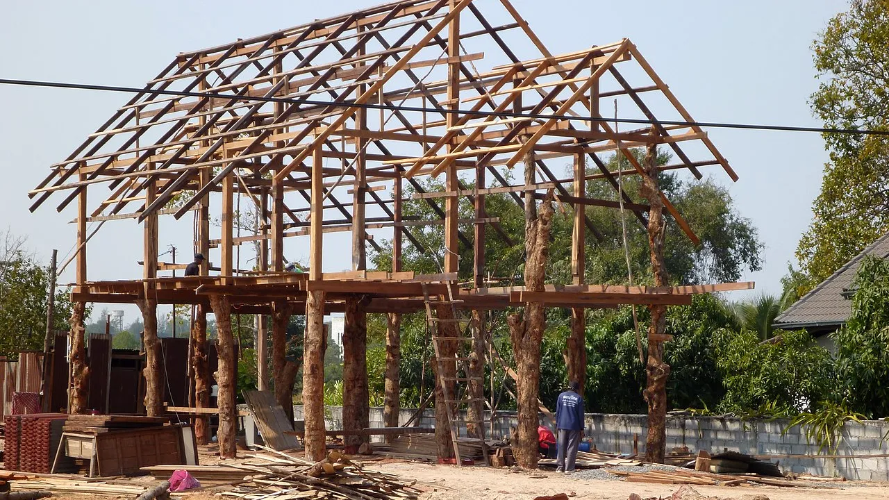 O ACTRIȚĂ îndrăgită de români a plătit milioane pentru o casă sustenabilă, dar „meseriașii” i-au ridicat o cocioabă