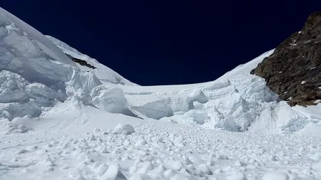 Mai mulți soldaţi indieni au murit într-o avalanşă produsă în Himalaya