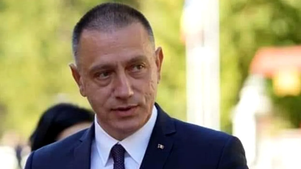 Mihai Fifor, după blocarea platformei de vaccinare: ”Oriunde pui degetul în domeniul vaccinării anti-COVID țâșnesc contradicțiile și confuziile”