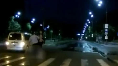 Tânăr bătut de polițiști în centrul Bucureștiului