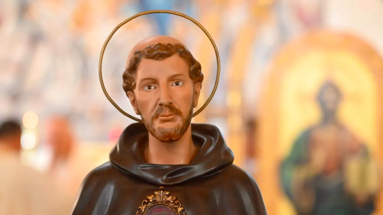 Relicvele Sfântului Francisc de Assisi ajung la București. Programul pelerinajului