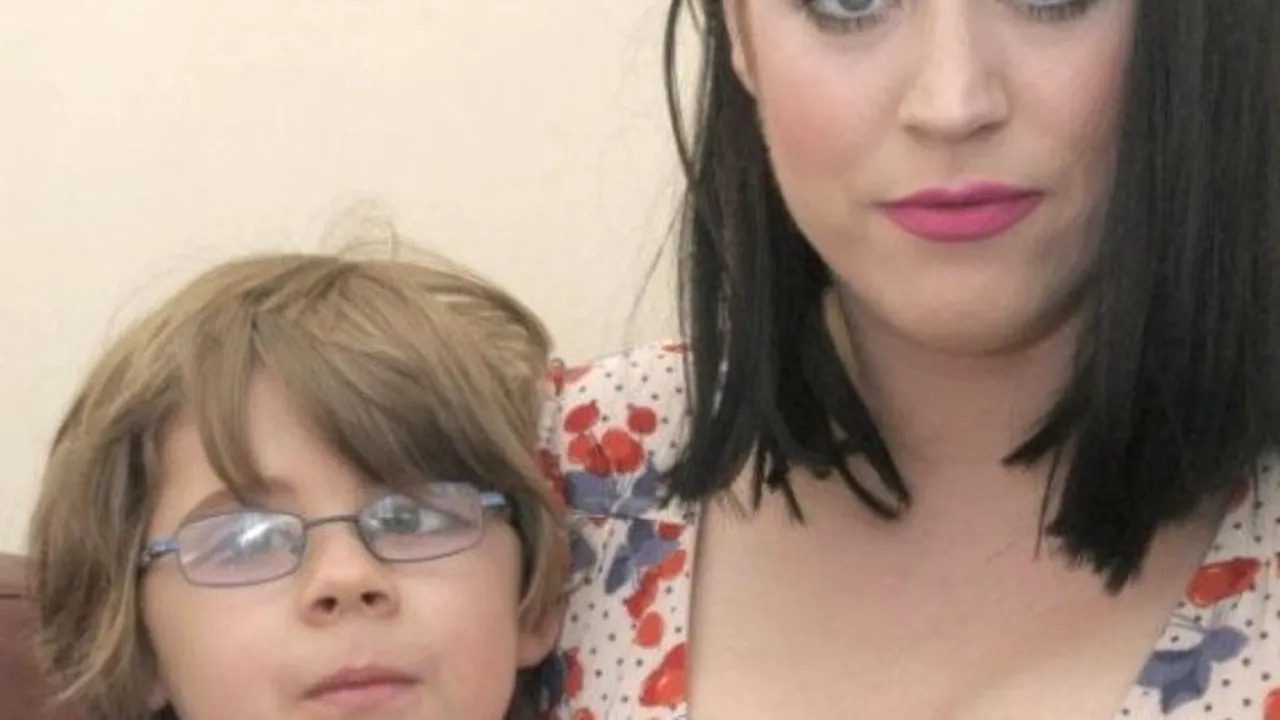 Un copil din Marea Britanie, nevoit să ajungă la școală sub escorta poliției 