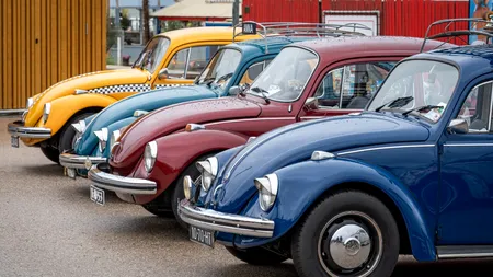 Unul dintre cele mai vechi modele de Volkswagen Beetle a fost readus la viață. Cum arată „broscuța” cu 23 CP și care prinde 100 km/h