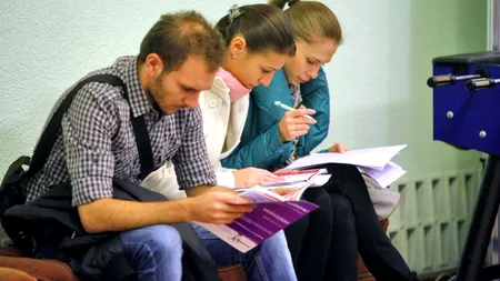 Ce procent din populația ocupată din România are studii superioare