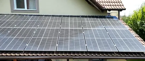 Canicula determină creșterea tarifelor la ENERGIE pentru proprietarii de panouri fotovoltaice. Sfatul specialiștilor pentru diminuarea cheltuielilor