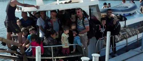 Ambarcațiune cu aproape 70 de imigranți la bord, oprită lângă Mangalia