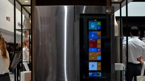 Noua provocare tehnologică: frigiderul inteligent. Ce poate face