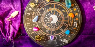 <span style='background-color: #8224e3; color: #fff; ' class='highlight text-uppercase'>HOROSCOP</span> Unica zodie cu noroc pe toate planurile în octombrie. Are cea mai bună șansă din viață