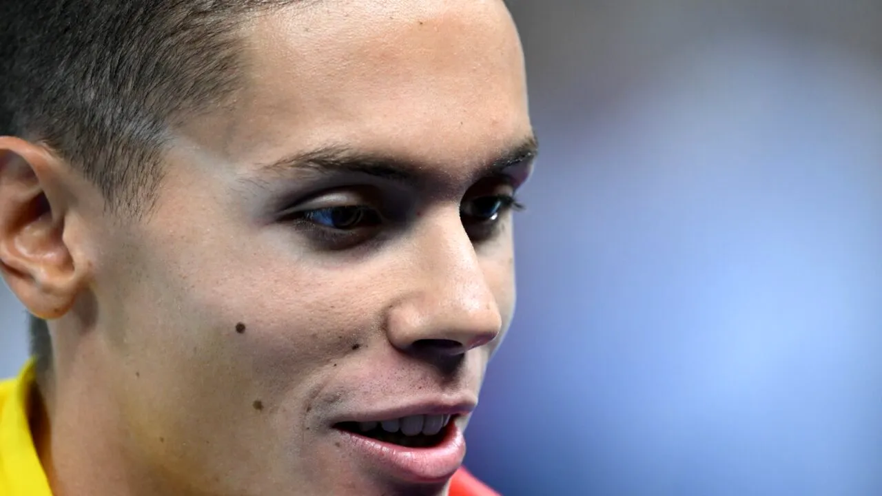 Cum se trăiește o CURSĂ a lui David Popovici: „Pe ultima lungime parcă au plecat niște câini înfometați”