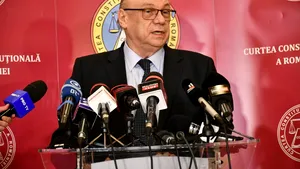 Mandatul lui Marian Enache la președinția CCR a încetat. Toni Neacșu remarcă cum se îngroasă numărul interimarilor în statul român