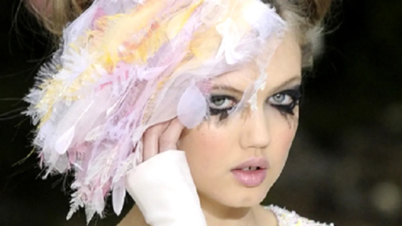 12 lucruri pe care femeile le fac și pe care bărbații le urăsc