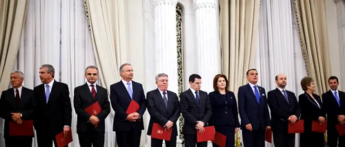 Ponta anunță miniștrii că trebuie să își amâne vacanța pentru anul viitor. Cine este ministrul care face EXCEPȚIE