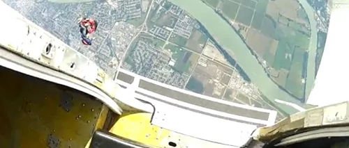 VIDEO INCREDIBIL. Ce a filmat o cameră care a căzut de la 3.800 de metri