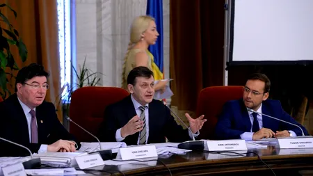 Antonescu: În noua Constituție, Parlamentul va fi doar for de dezbateri, nu și de decizie