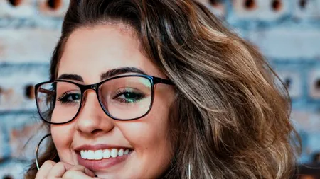 Patru zodii care au cel mai frumos ZÂMBET! Radiază de încredere și optimism, iar cei din jur sunt fermecați de prezența lor